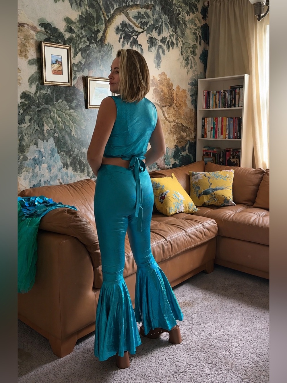 Turquoise Two-Piece Bell Bottom Set – Retro Disco Festival Outfit, S, M, L - Picture 3 of 4